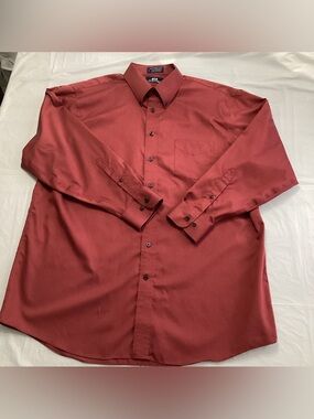Stafford Long-Sleeve Button-Down Dress Shirt in Brick Red Size 17 1/2 (34-35)